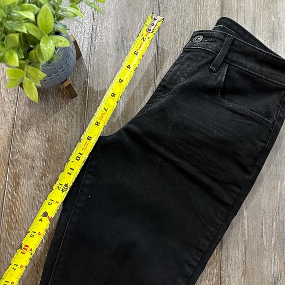 Levi’s High Rise Skinny Jeans - Picture 11 of 13